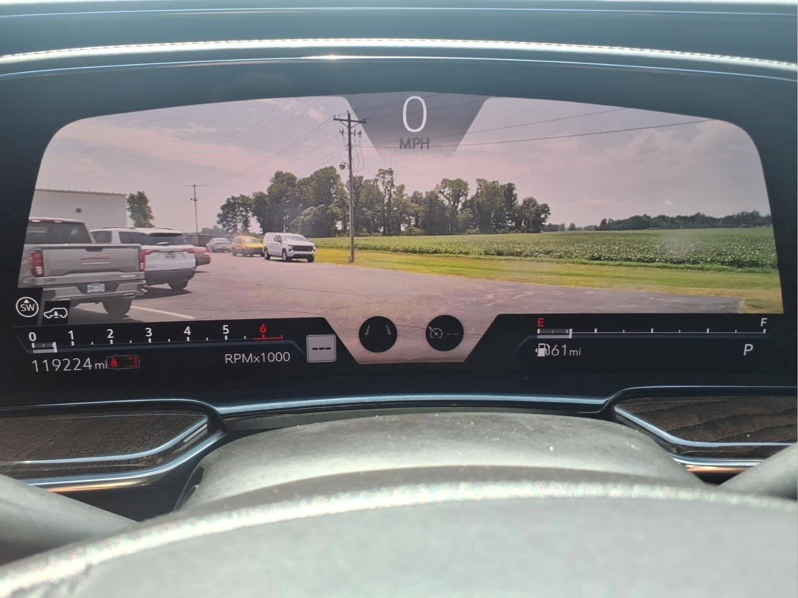 Used 2021 CRYSTAL WHITE TRICOAT Cadillac Sport Platinum image 22
