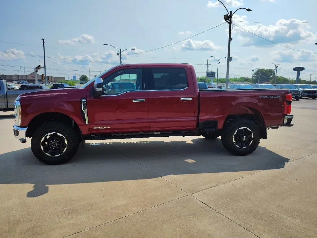 New 2026 Ruby Red Metallic Tinted Clearcoat Ford F-250® Lariat® image 7