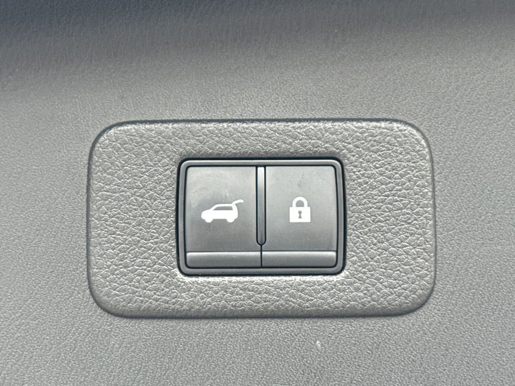 Used 2024 Gray Nissan SL image 8