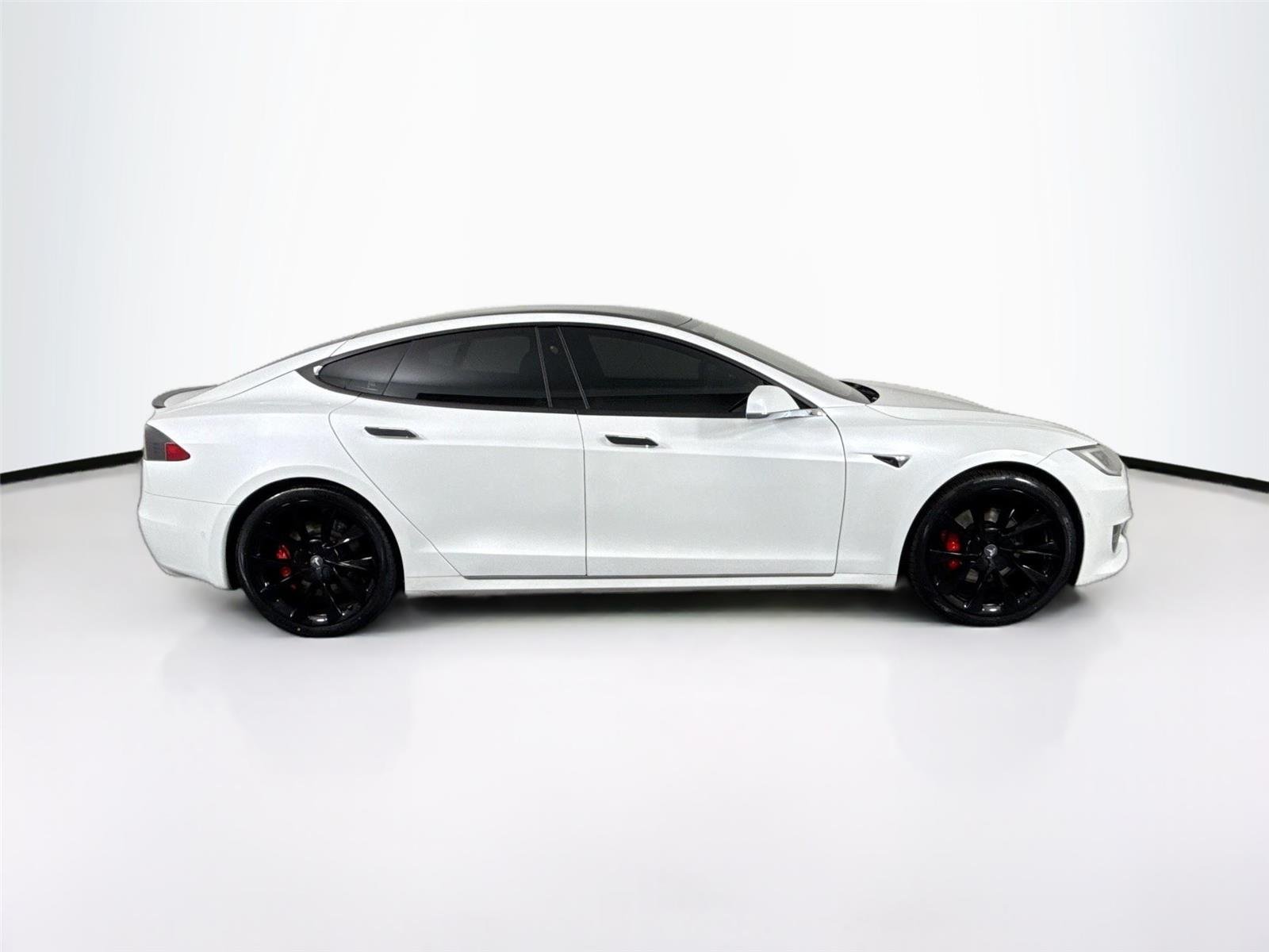 Used 2019 Pearl White Multi-Coat Tesla Performance image 11