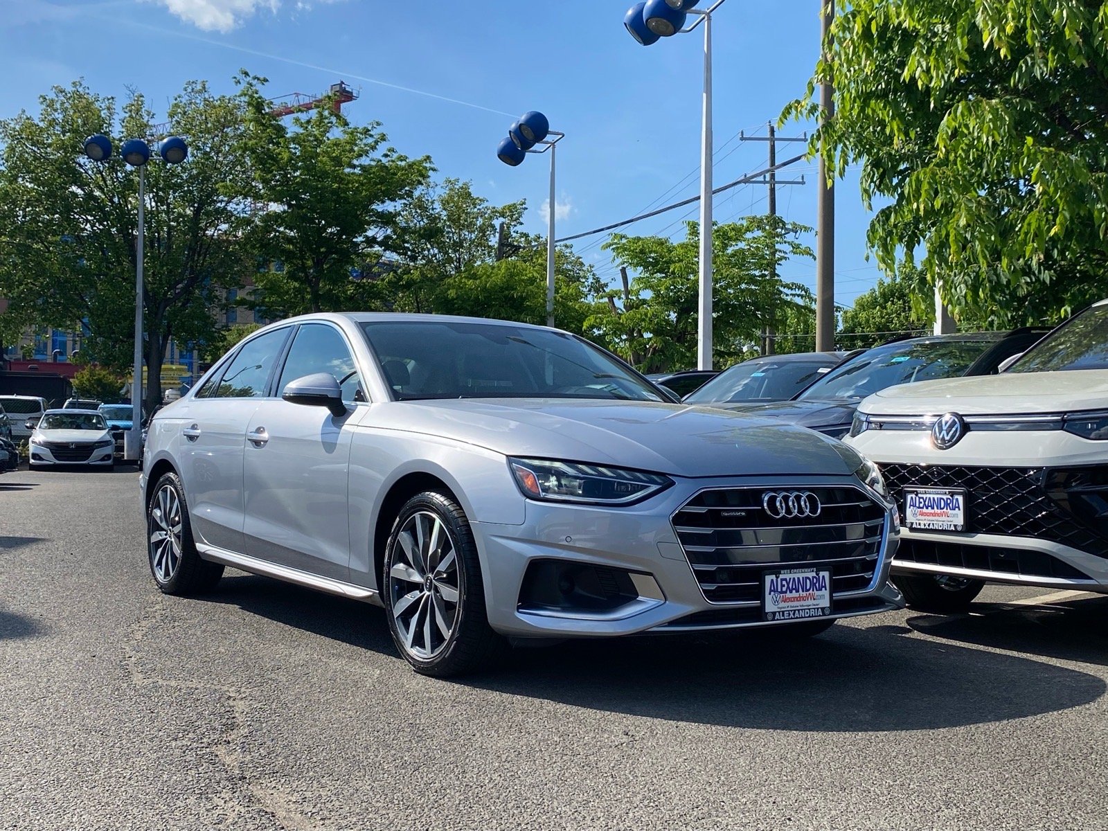 2023 Audi A4 40 TFSI Premium quattro S tronic's photo