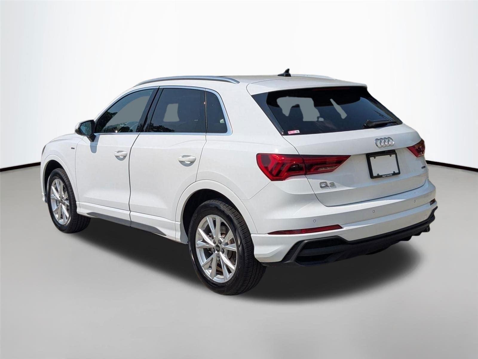 Used 2025 Arkona White Audi S line Premium image 7