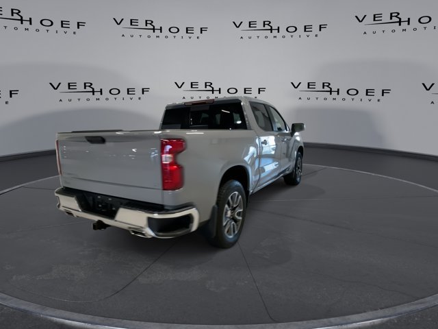 Used 2024 Slate Gray Metallic Chevrolet LT image 8