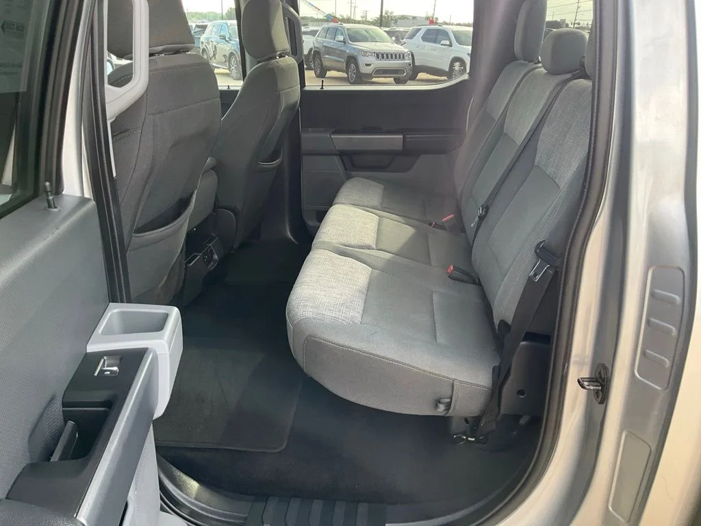 Used 2023 Silver Ford XLT image 26