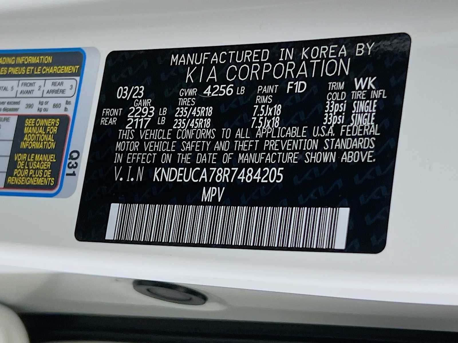 Used 2024 Clear White/Black Roof Kia X-Line image 32