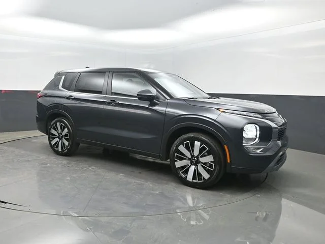 New 2026 Gray Mitsubishi SE 1.5T 2WD image 36