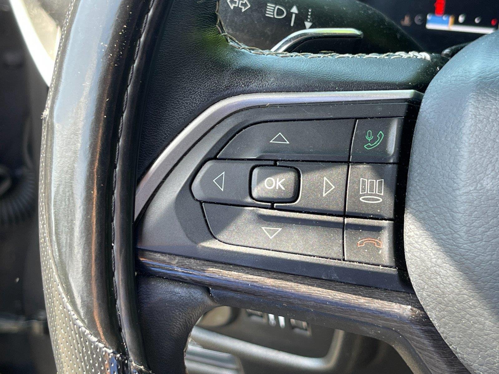 Used 2021 Baltic Gray Metallic Clearcoat Jeep Limited image 19
