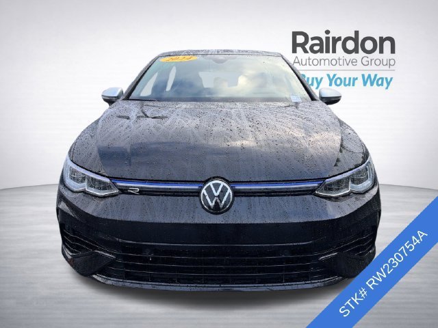 Used 2024 Mythos Black Metallic Volkswagen 2.0T image 2