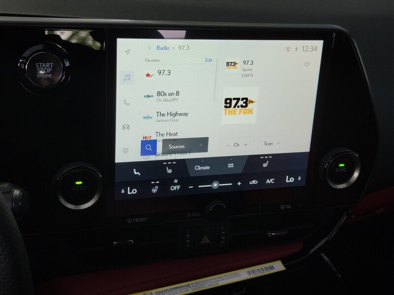 2026 Lexus NX 350 F-Sport - Photo 17