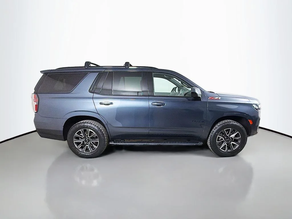 Used 2021 Gray Chevrolet Z71 image 5