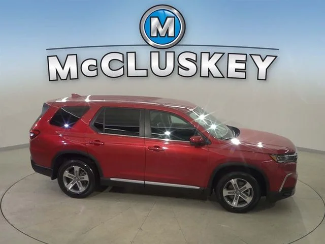 Used 2023 Red Honda EX-L image 12