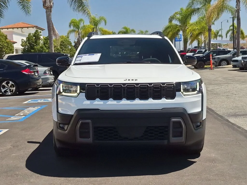 Used 2026 White Jeep Limited image 2
