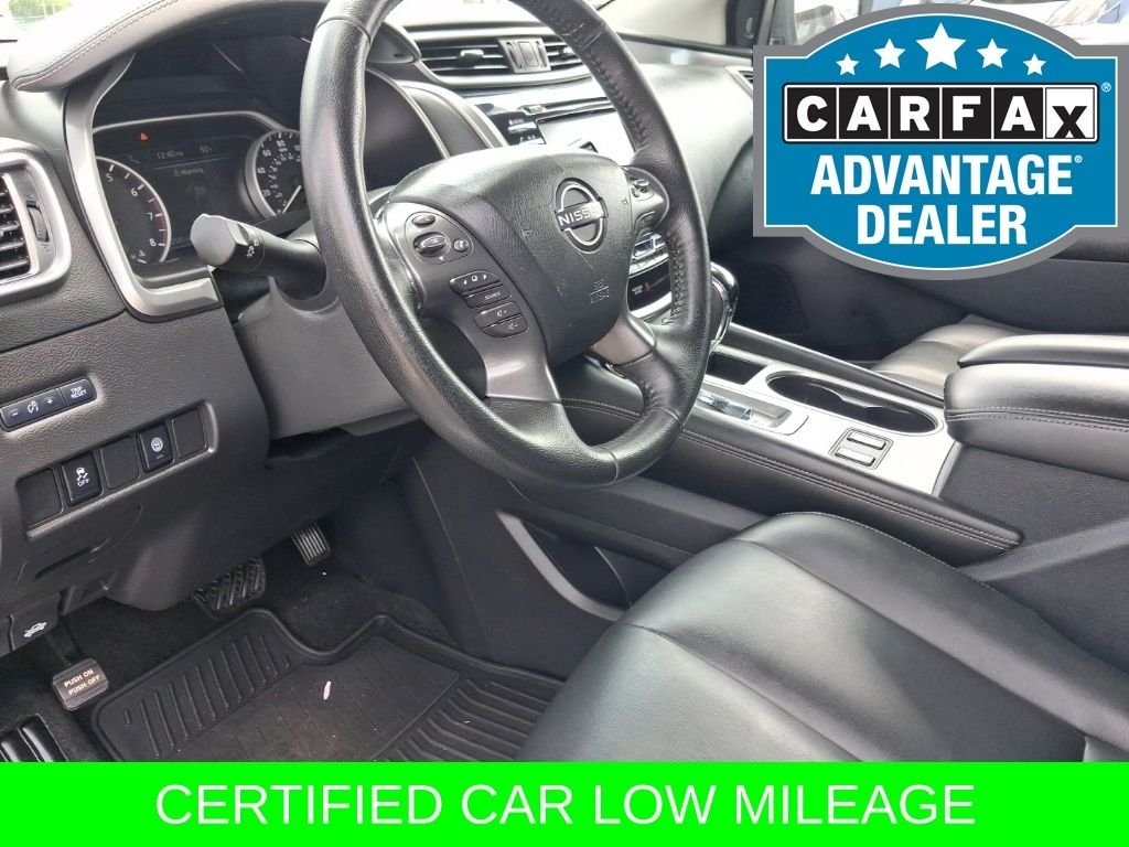Used 2024 Gray Nissan SV image 16