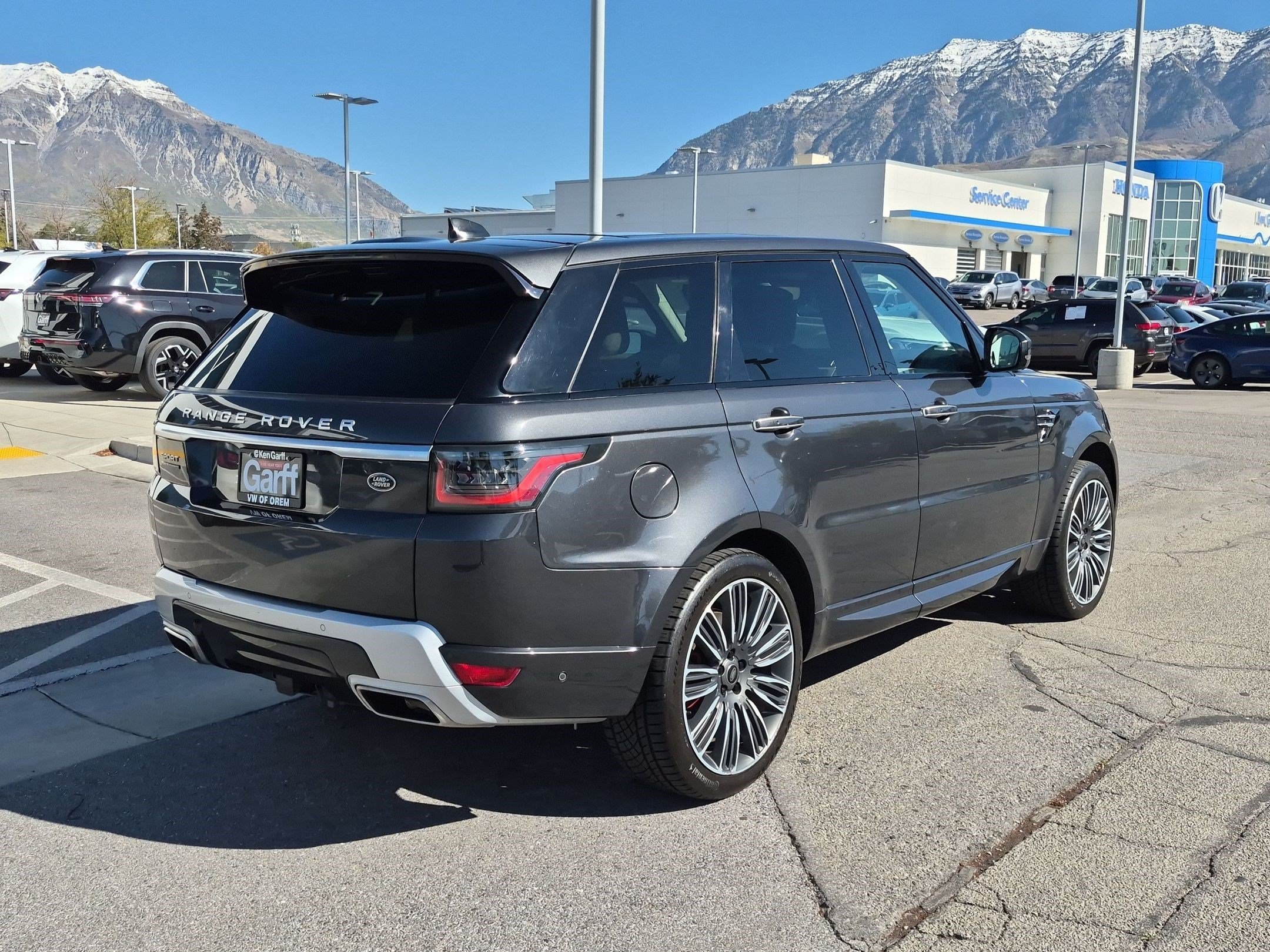 Used 2021 Santorini Black Metallic Land Rover Autobiography image 3