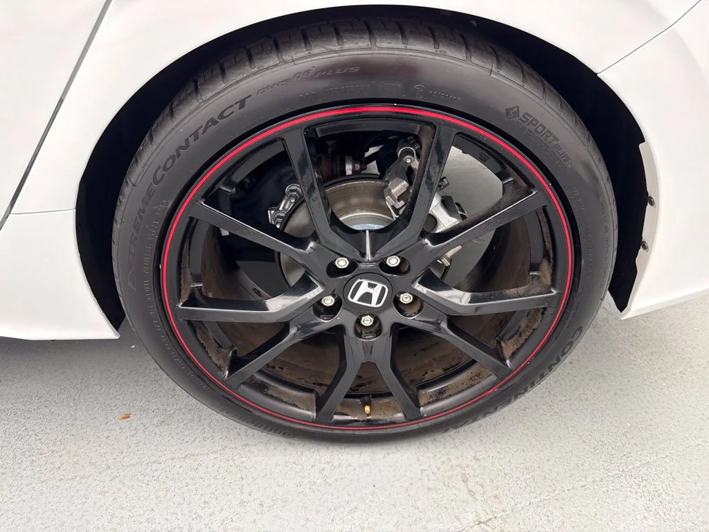 2024 Honda Civic SPORT Hatchback Slide 5