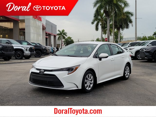 2025 Toyota Corolla LE