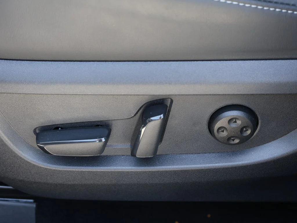 Certified Used 2025 Gray INFINITI SPORT image 18