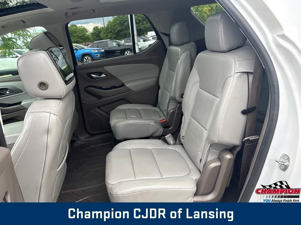 Used 2019 Beige Chevrolet Premier image 14