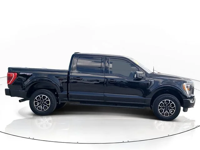 Used 2023 Black Ford XLT image 4