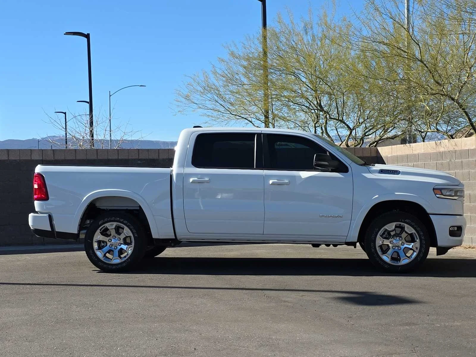 New 2026 Bright White Clear-Coat Exterior Paint RAM Big Horn image 9