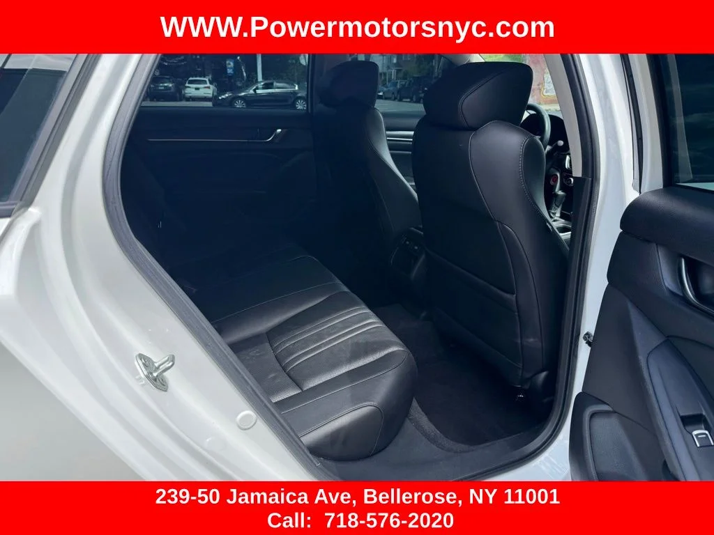 Used 2022 White Honda Sport Special Edition image 28