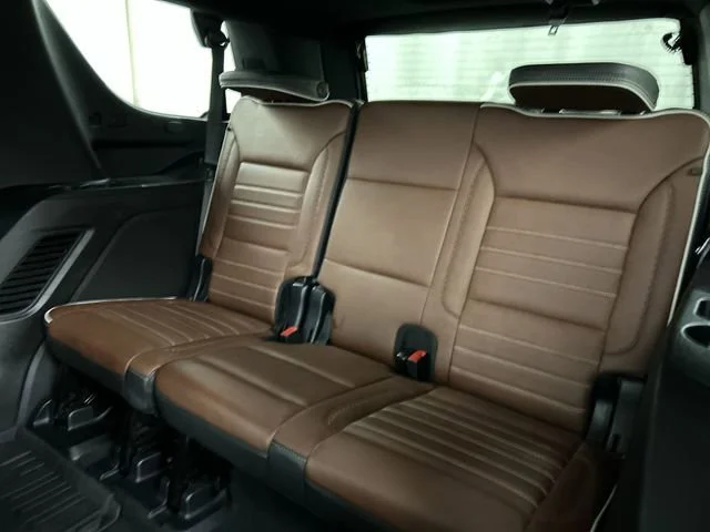 Used 2023 Onyx Black GMC Denali Ultimate image 28