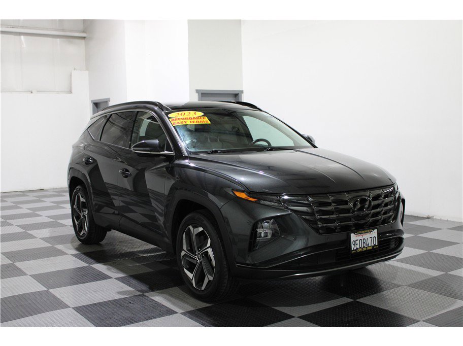 2023 Hyundai Tucson Limited photo 2