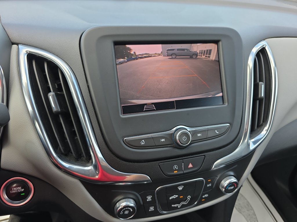 Used 2022 Gray Chevrolet LS image 18