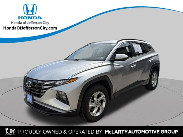 Used 2024 Shimmering Silver Hyundai SEL image 1