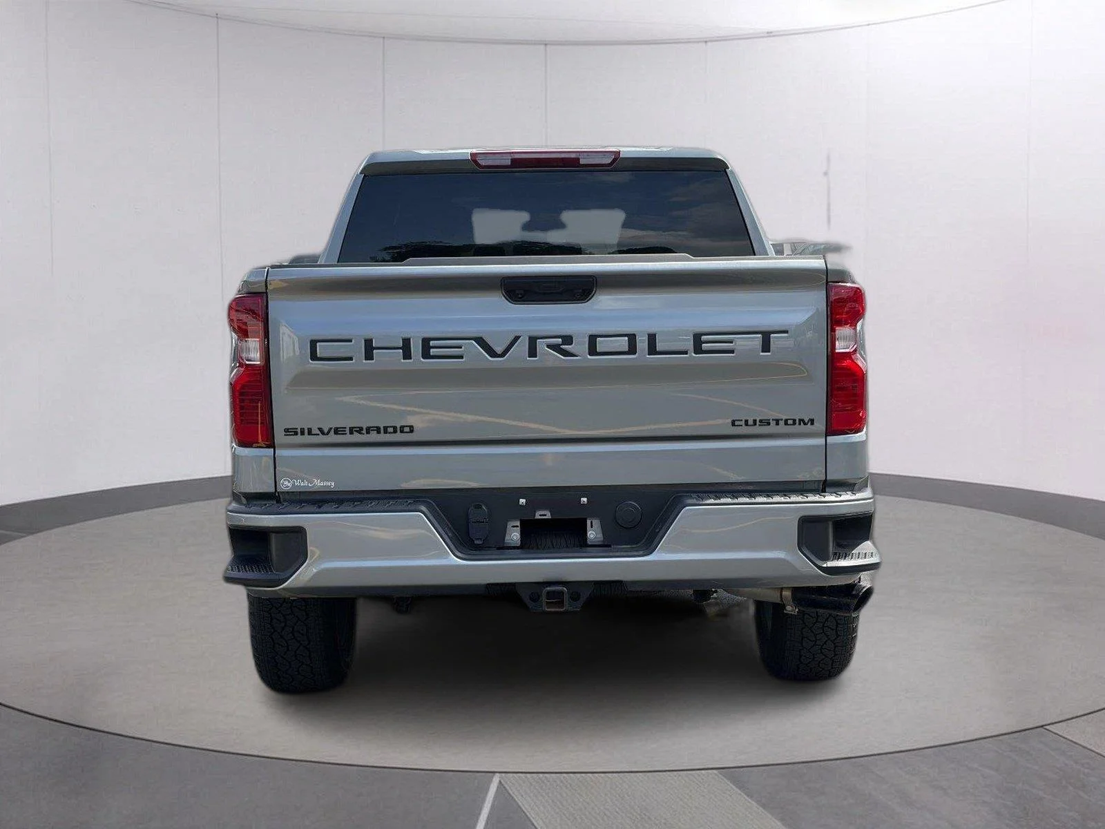 Used 2026 Sterling Gray Metallic Chevrolet Custom image 4