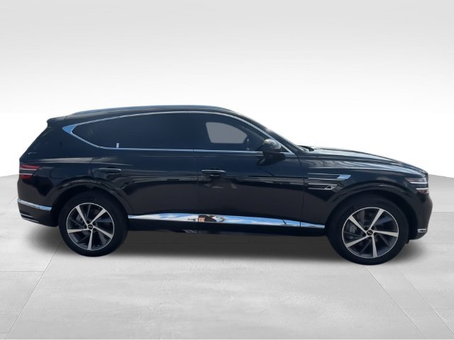 Used 2025 Black Genesis 2.5T image 9