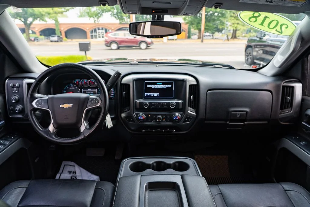 Used 2018 Black Chevrolet LT image 10