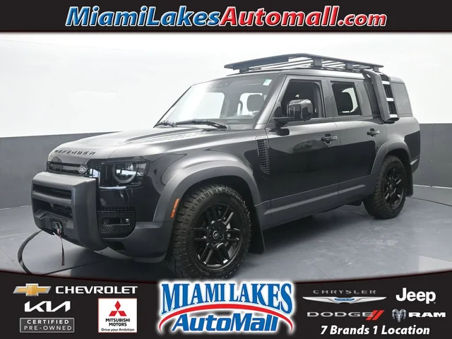 2023 Land Rover Defender 130 SE