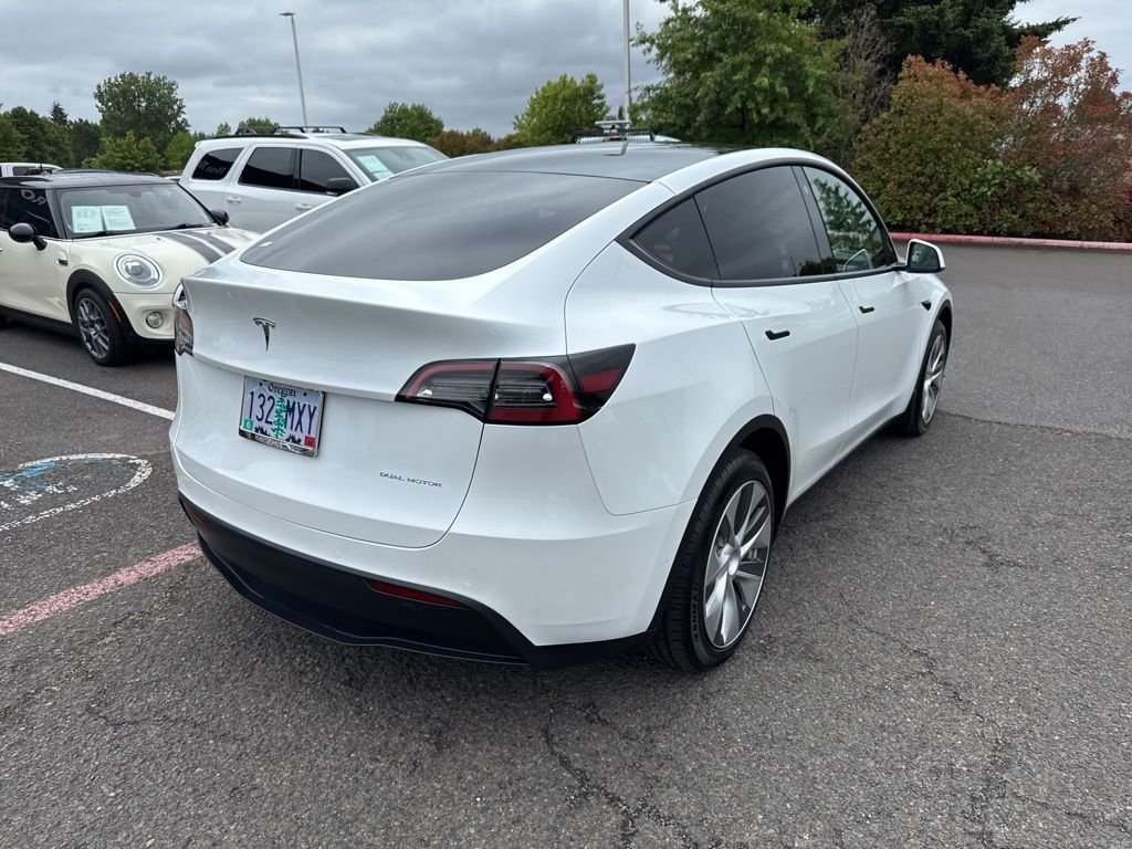 Used 2021 Pearl White Multi-Coat Tesla Long Range image 8