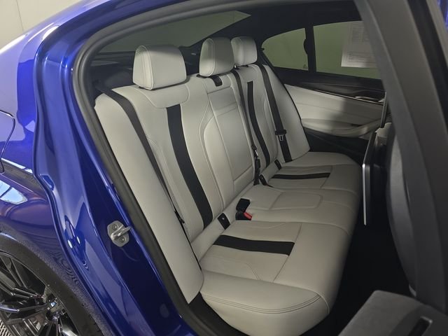 Used 2019 Blue BMW Executive Pkg image 18