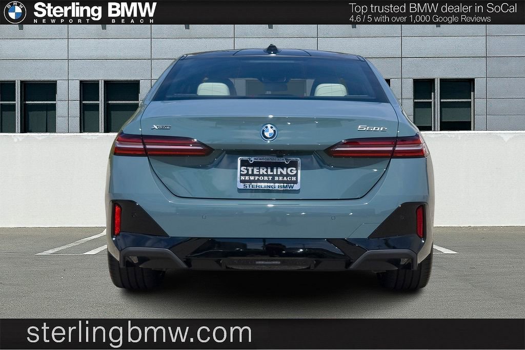 New 2026 Cape York Green Metallic BMW 550e xDrive image 17