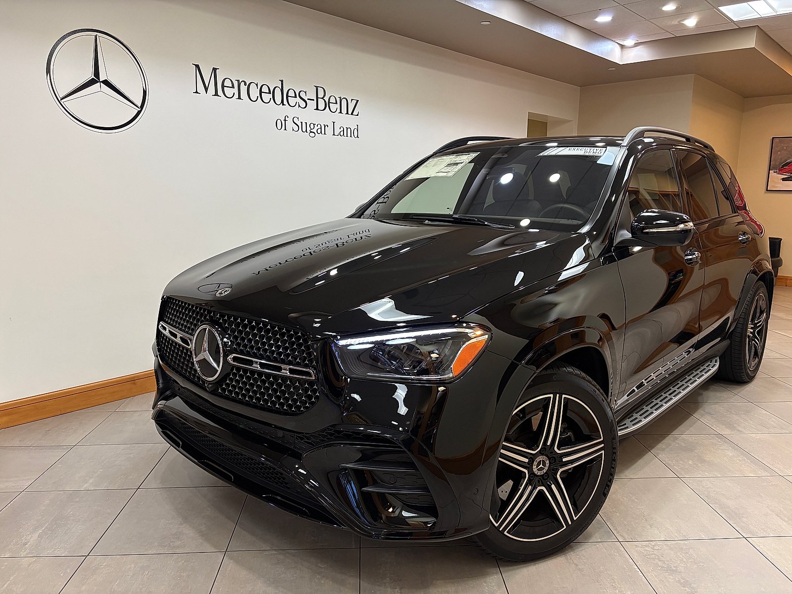 New 2026 Black Mercedes-Benz 4MATIC® image 1