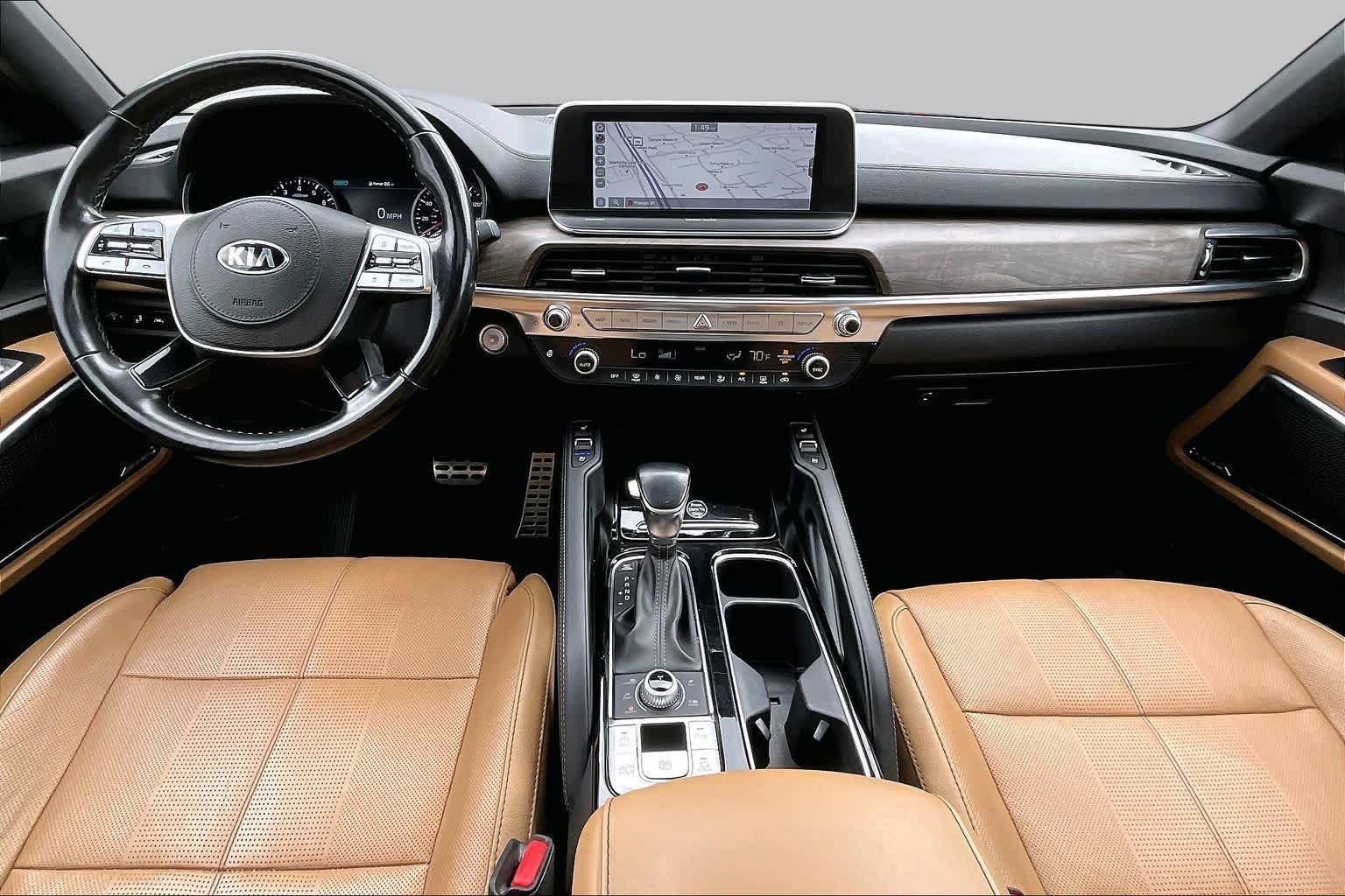 Used 2021 Everlasting Silver Kia SX image 14