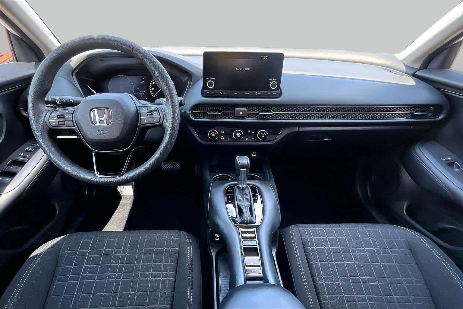 Used 2025 Platinum White Pearl Honda LX image 16