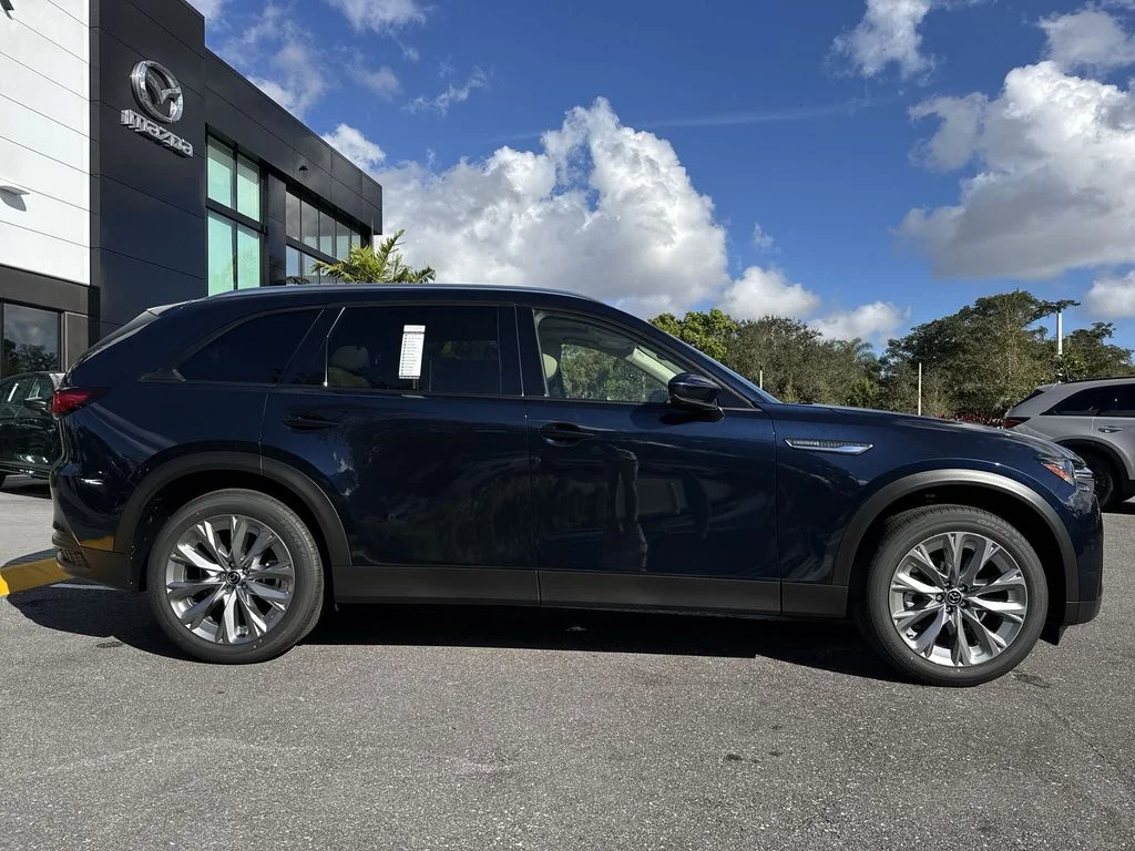 2026 Mazda CX-90 Preferred Package - Photo 23