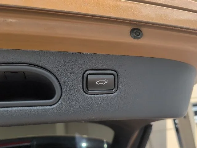 Used 2021 Brown Kia EX image 15