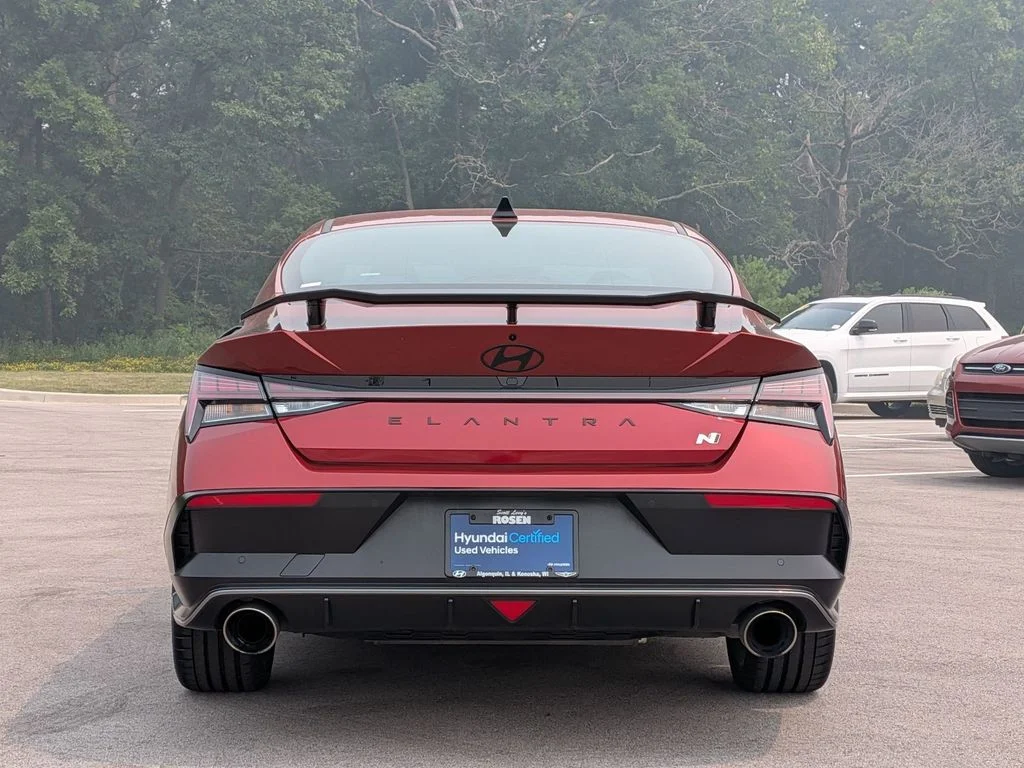 Used 2025 Red Hyundai Base image 6