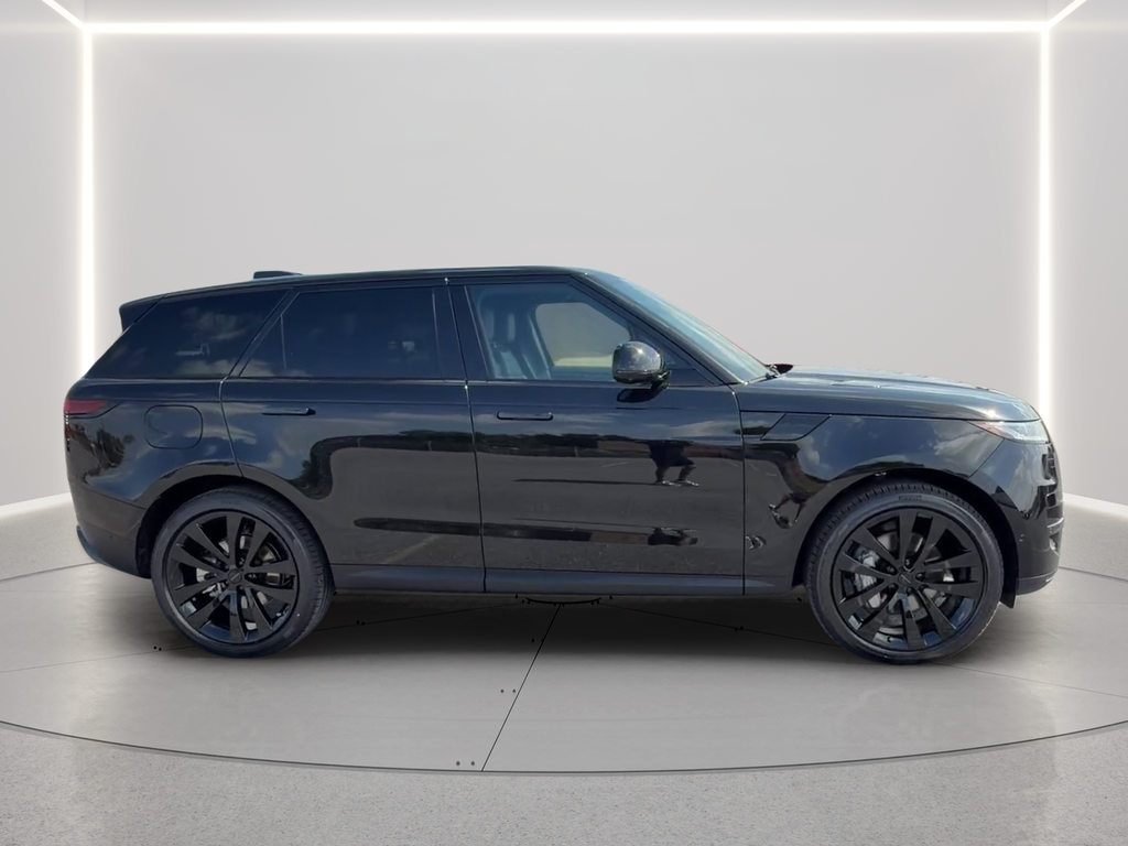 New 2026 Santorini Black Land Rover SE image 4
