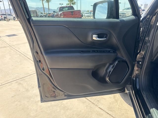 2020 Jeep Renegade Altitude - Photo 18