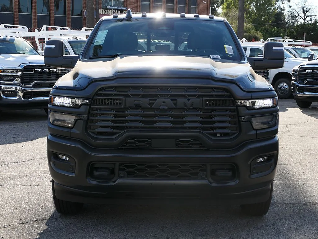 New 2026 Diamond Black Crystal Pearl Coat RAM Tradesman Crew Cab 4x4 8
