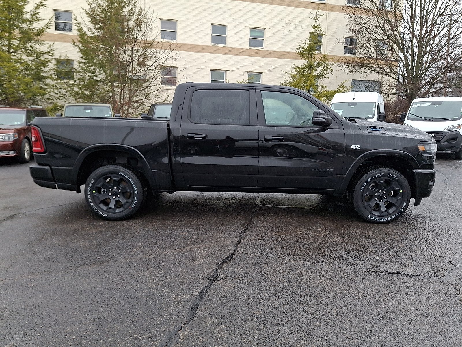 New 2026 Diamond Black Crystal Pearl-Coat Exterior Paint RAM Big Horn Crew Cab 4x4 5