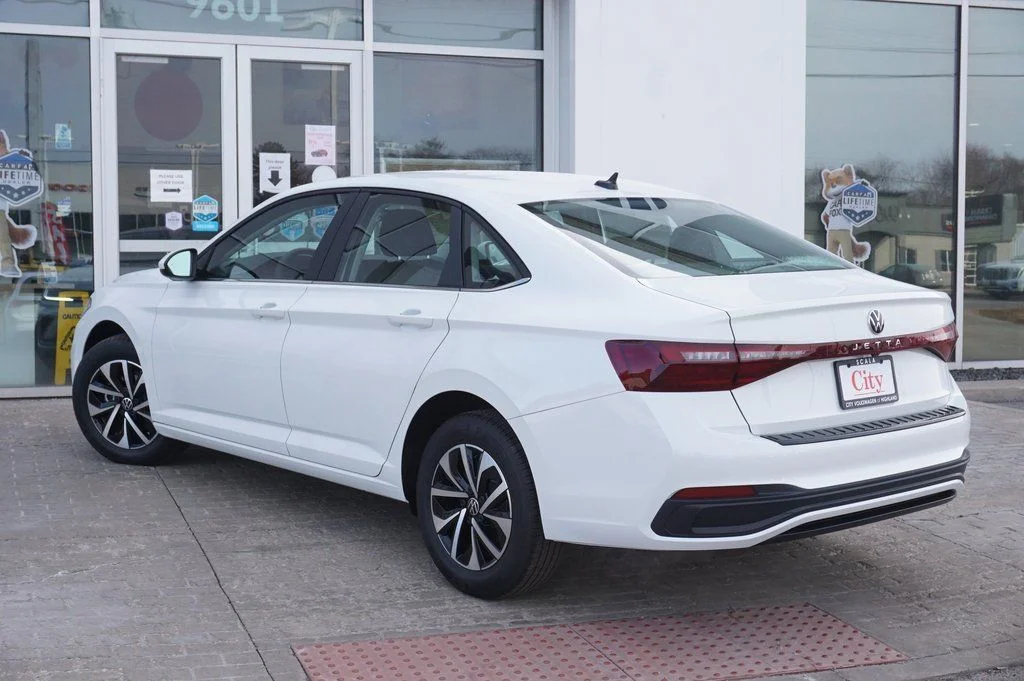 New 2026 White Volkswagen 1.5T S image 8