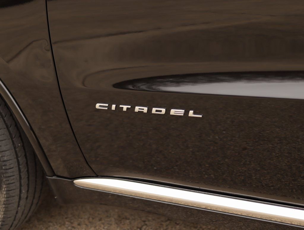 Used 2019 Db Black Dodge Citadel image 40