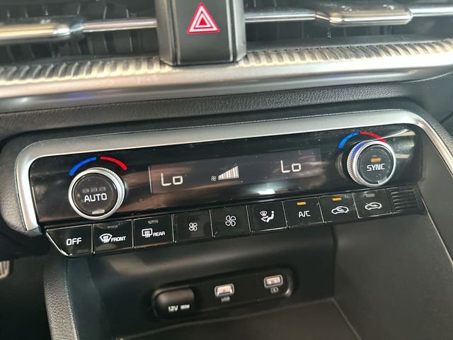 Used 2024 White Kia GT-Line image 19