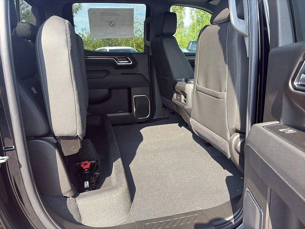 2026 Chevrolet Silverado 1500 LT Trail Boss - Photo 12